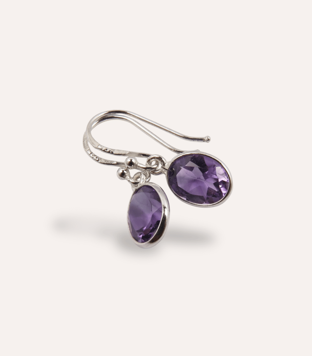 STERLING SILVER AMETHYST EARRING